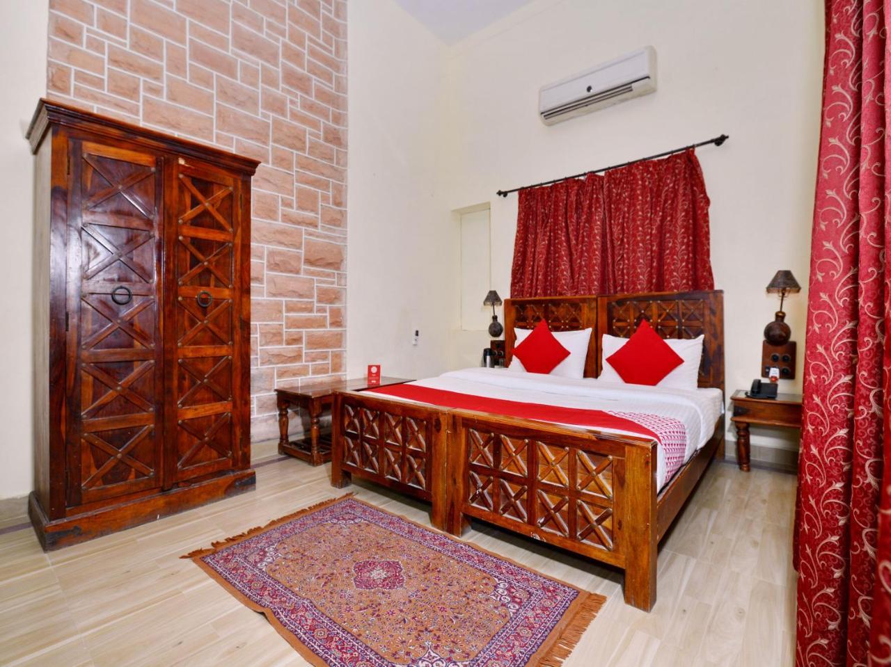 Oyo 15001 Marvel Umed Hotel Dzsódhpur Kültér fotó