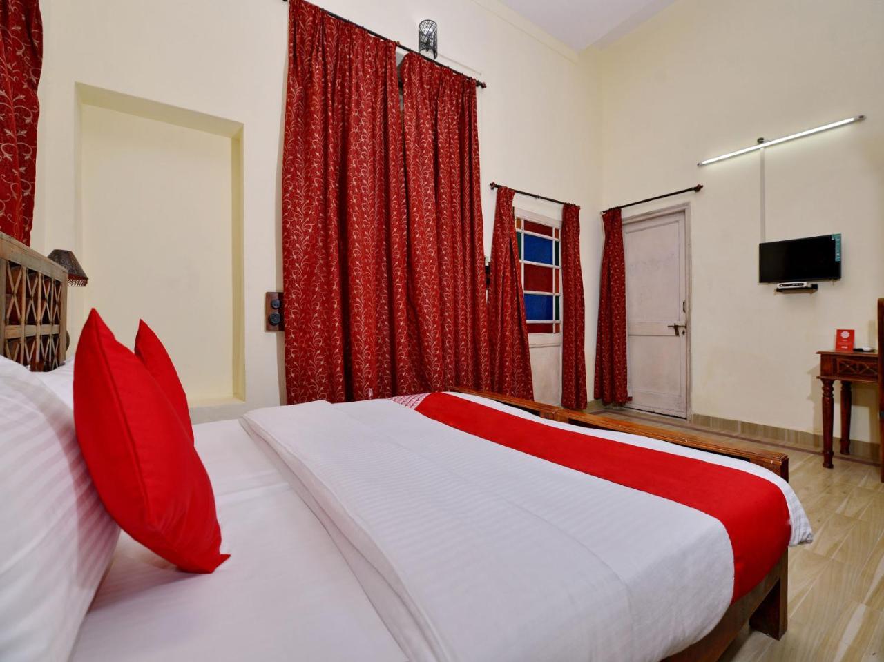 Oyo 15001 Marvel Umed Hotel Dzsódhpur Kültér fotó